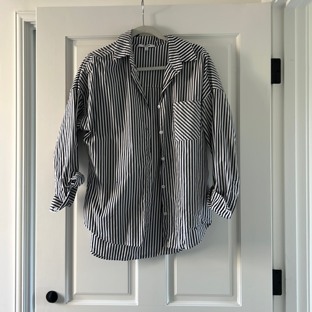 Billie Navy and White Button Down Shirt